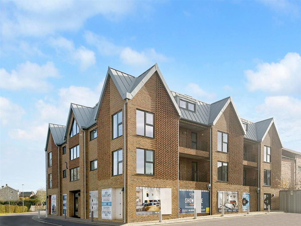 Property photo 1 of 11 Front-1Dp3.Jpg