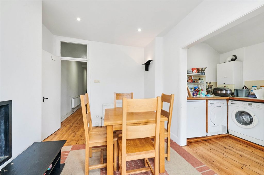 Property photo 3 of 11 Picture No. 07