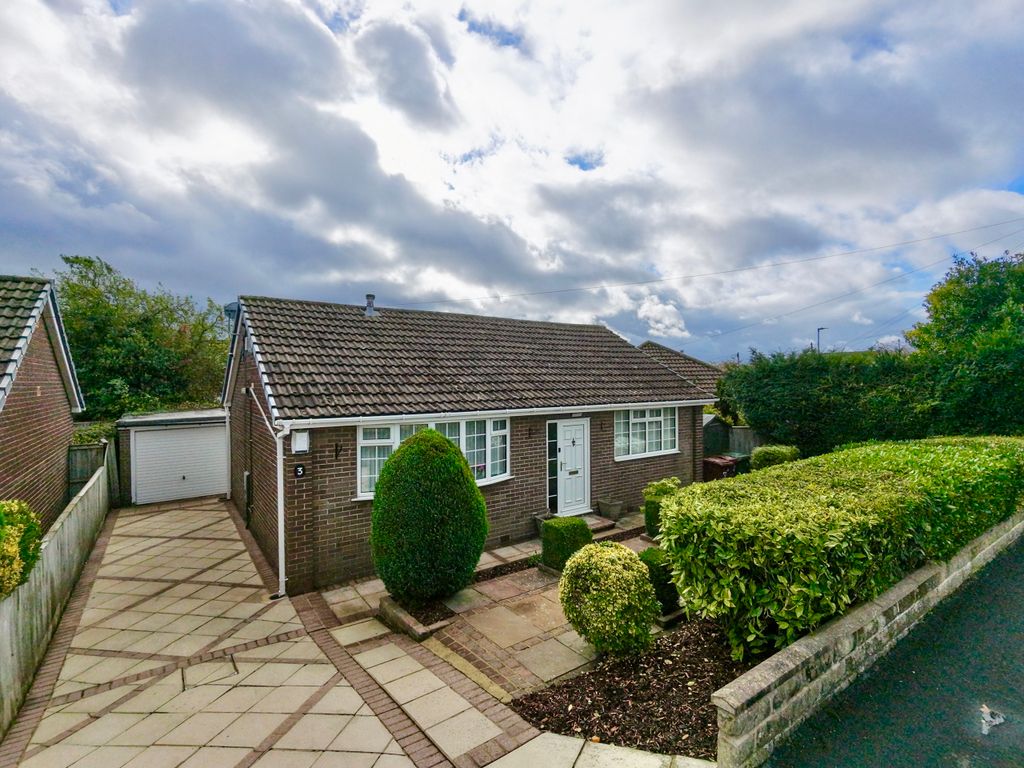 Property photo 1 of 14 External