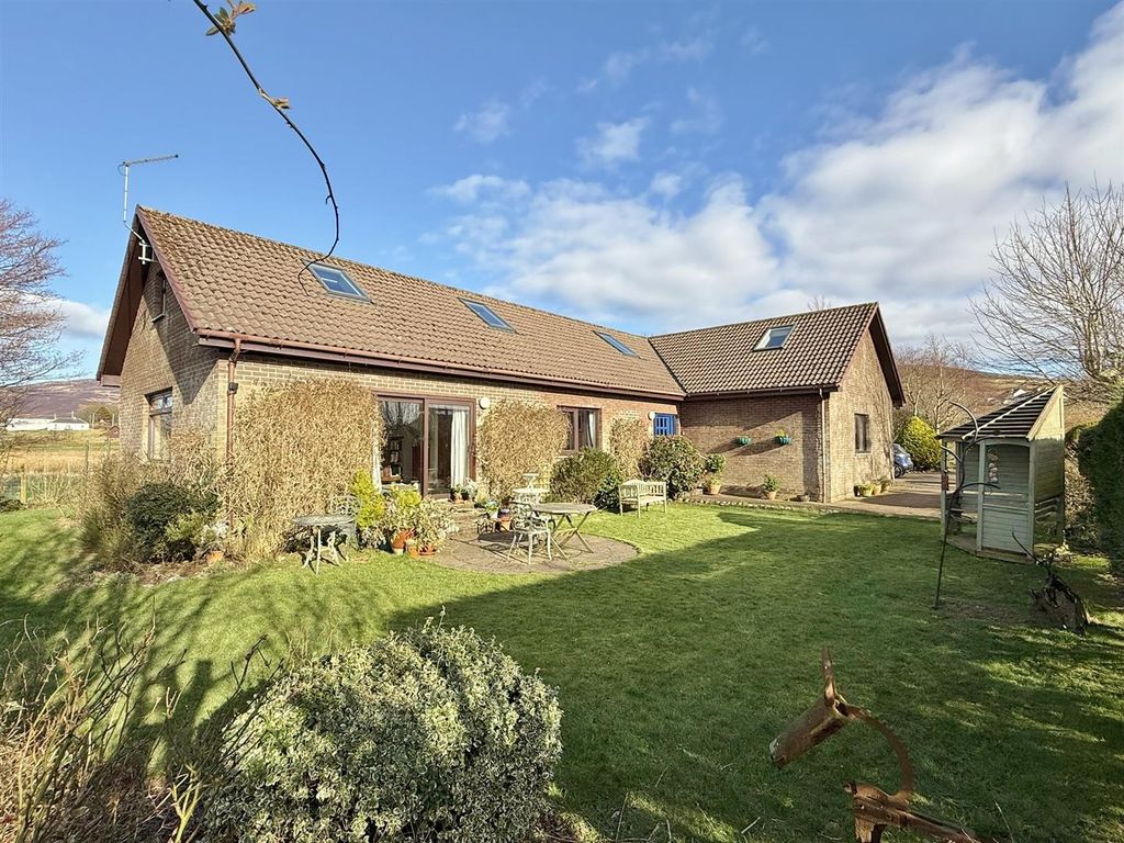 Property photo 3 of 75 The Steading
