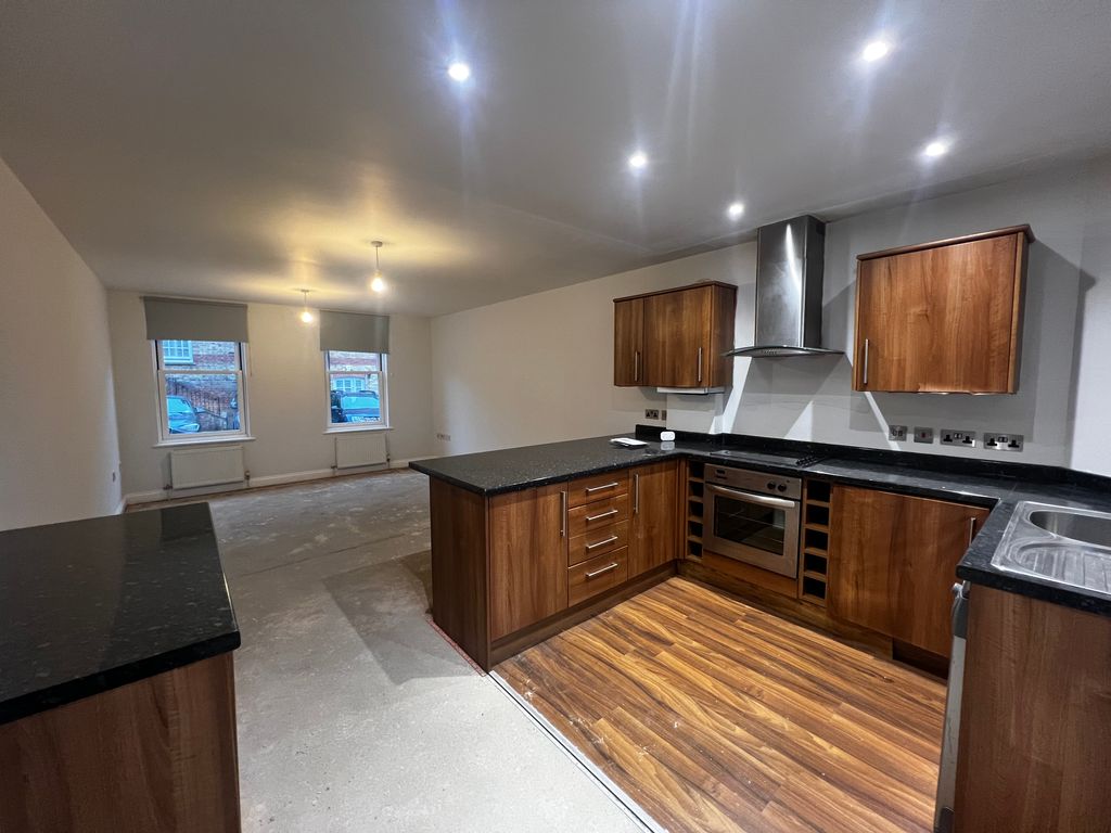 Property photo 2 of 9 Kitchen