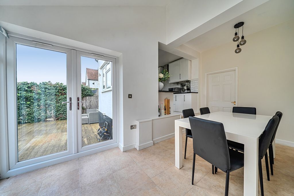 Property photo 3 of 21 1418164-12-69A056...