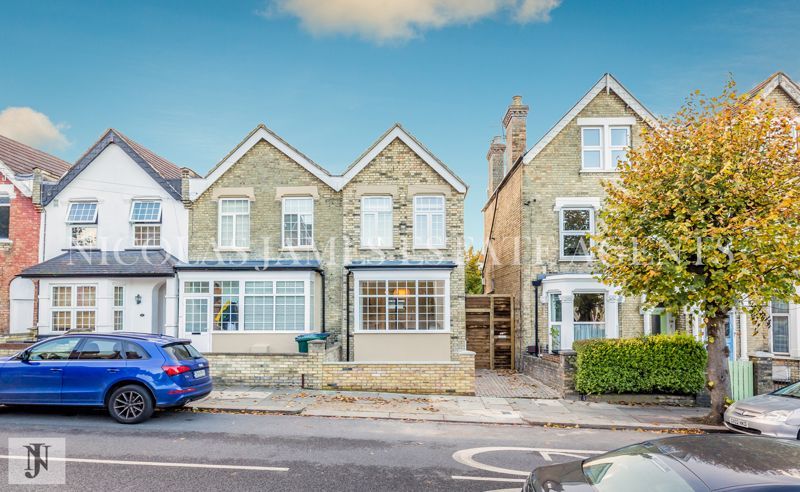 Property photo 1 of 10 Photo 23