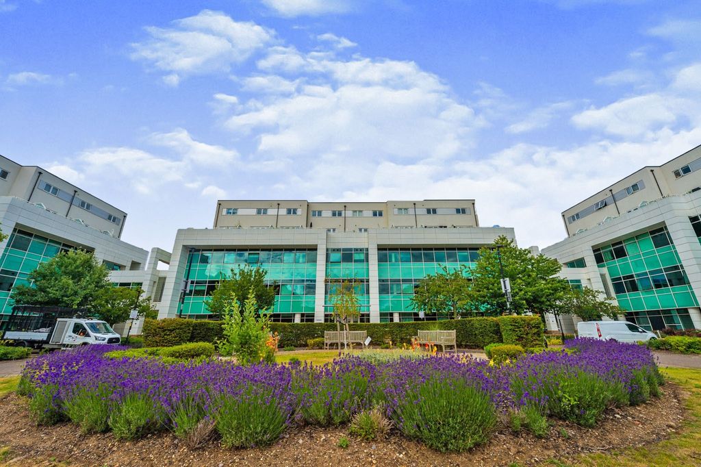 Property photo 1 of 5 Exterior