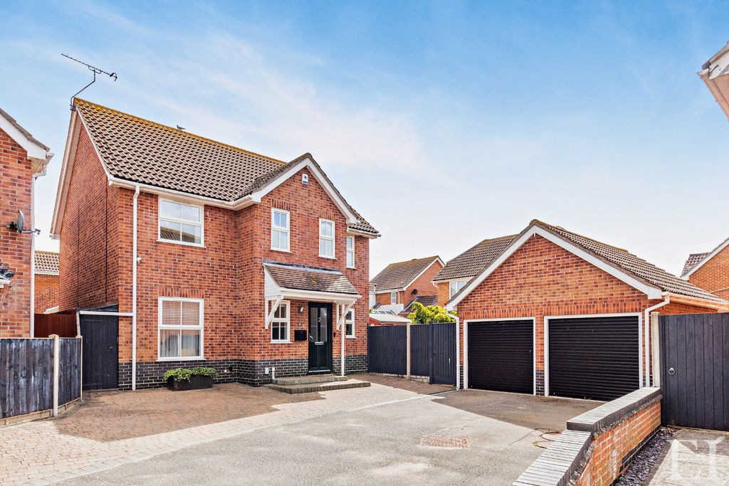 Property photo 1 of 28 4725000