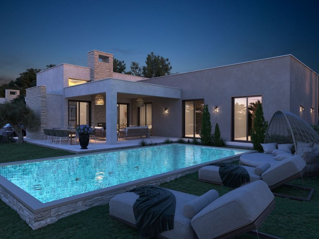 Property photo 3 of 4