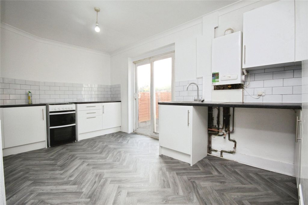 Property photo 2 of 7 Picture No. 04