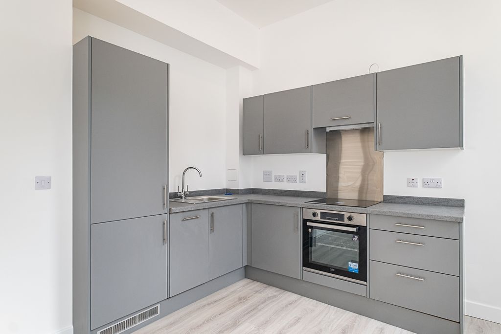 Property photo 3 of 8 2-Esperance-House...