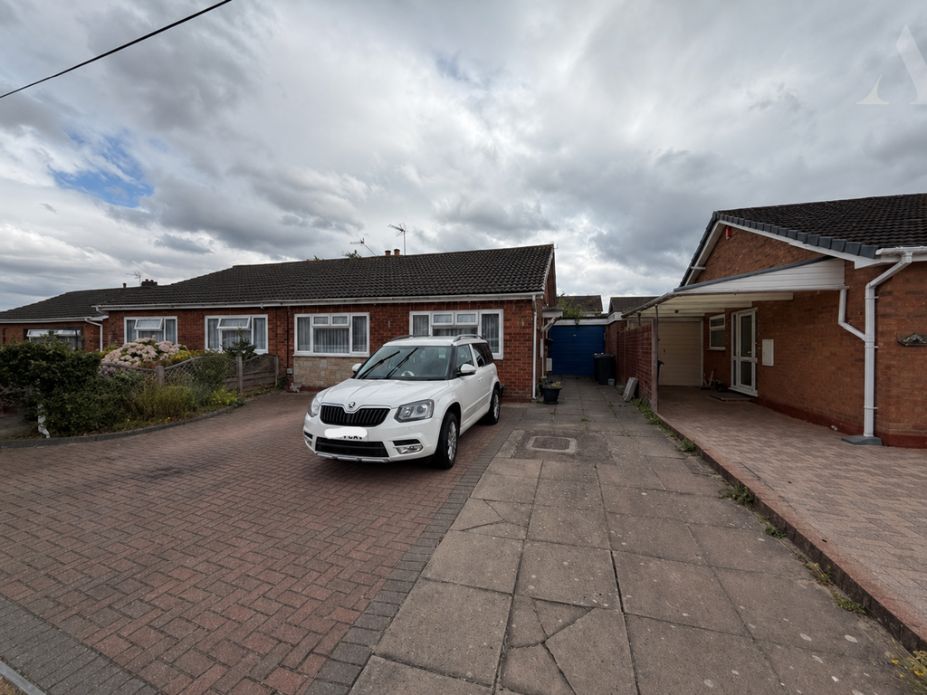 Property photo 1 of 15 50 Hilltop Drive Frontage