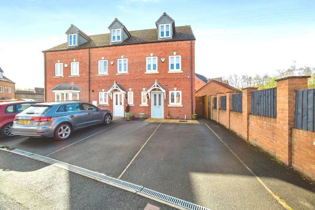 Property photo 1 of 20 Pbox-Img.Jpg