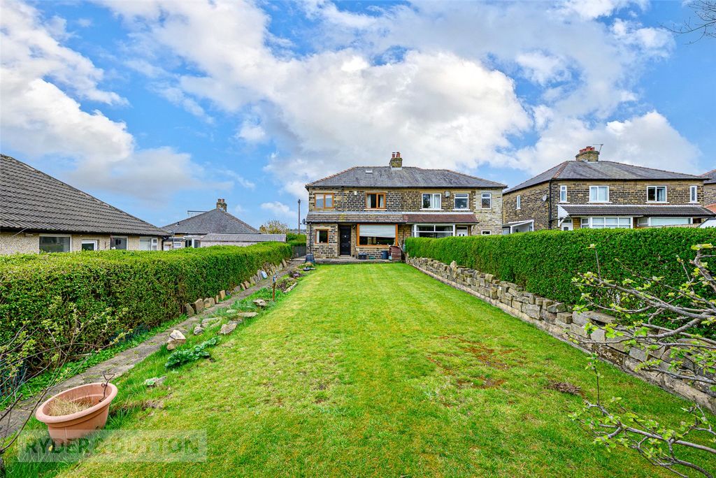 Property photo 2 of 23 Picture No. 01