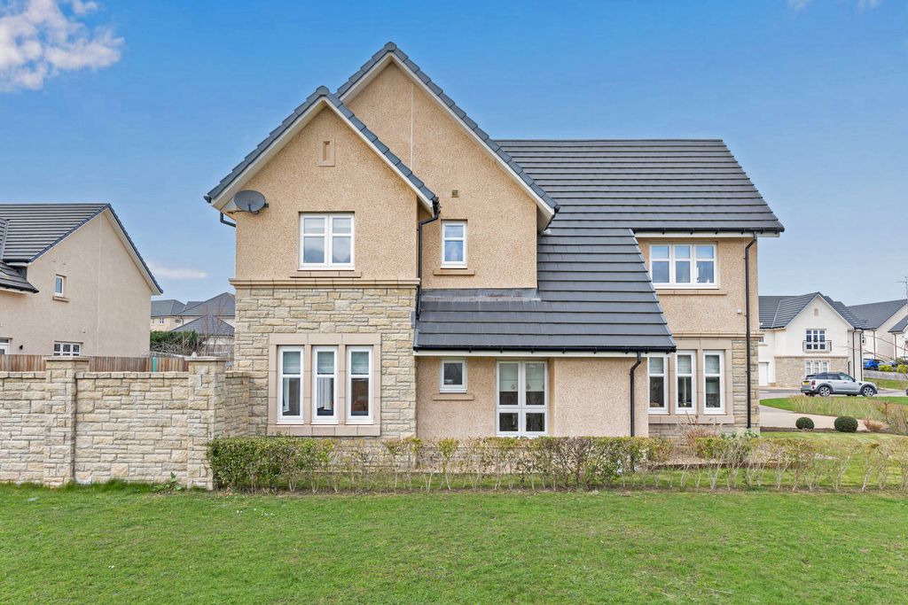 Property photo 1 of 31 Primary Property Image