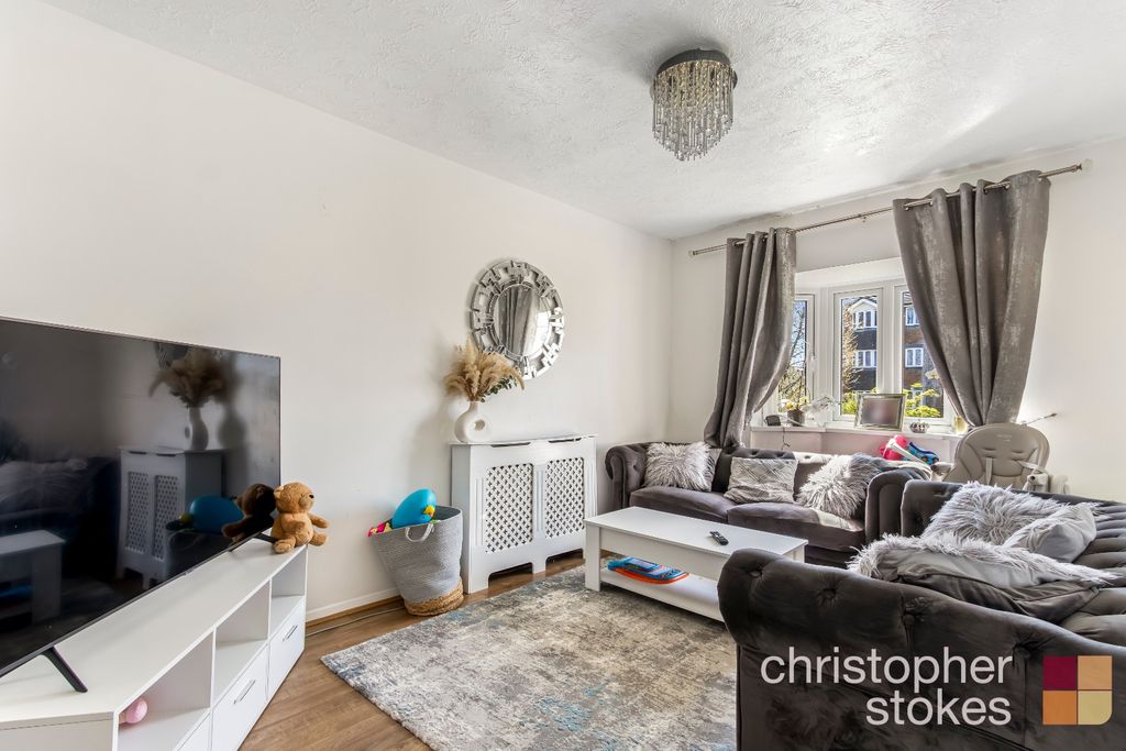 Property photo 3 of 10 4074667