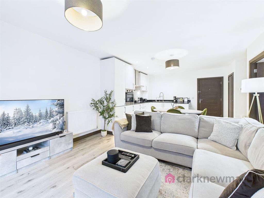 Property photo 3 of 11 Open Plan Living