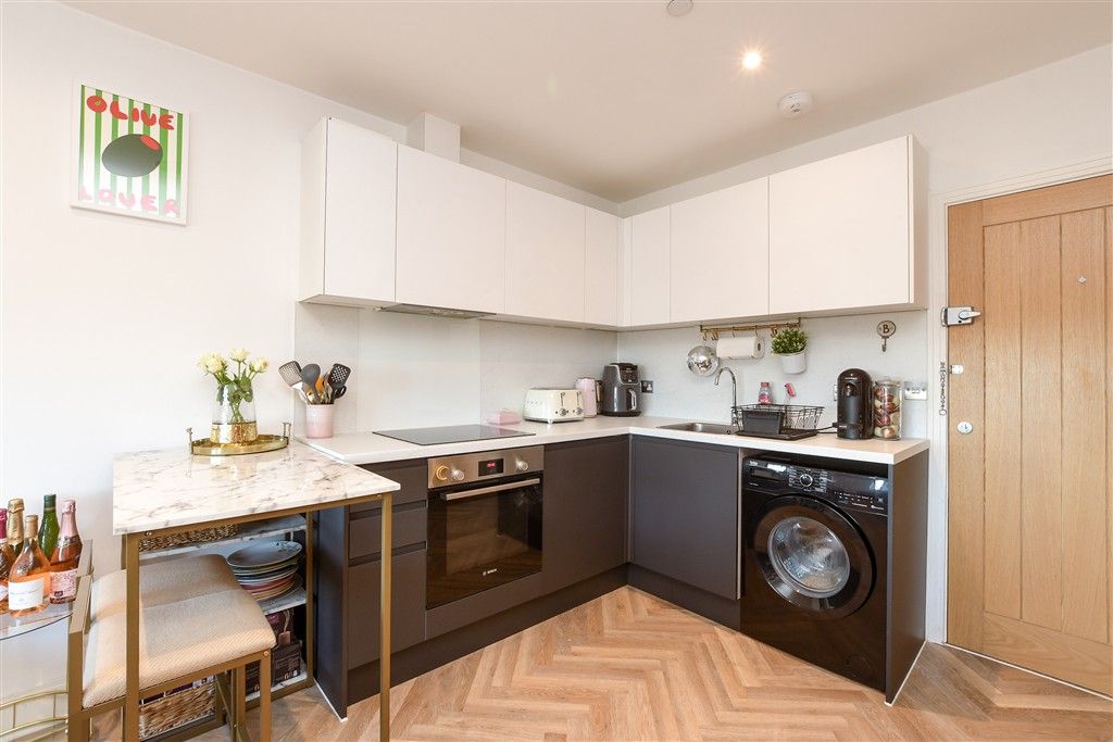 Property photo 2 of 12 Kitchen