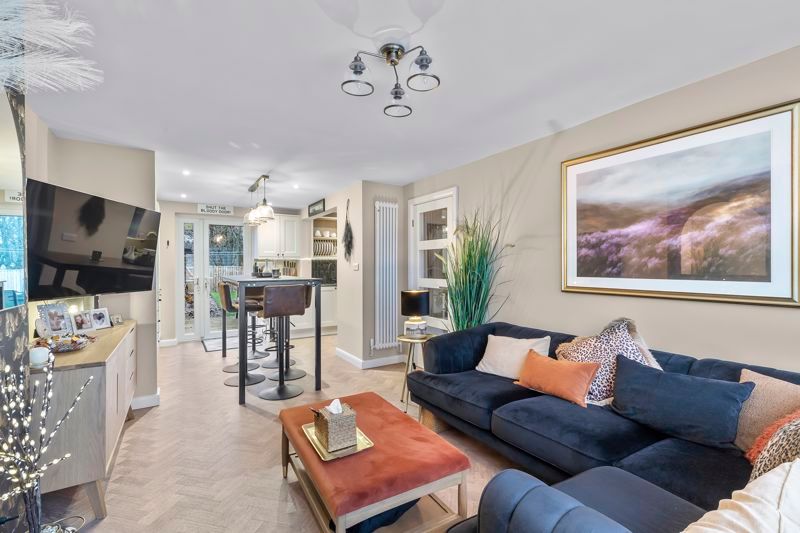 Property photo 3 of 33 Photo 5