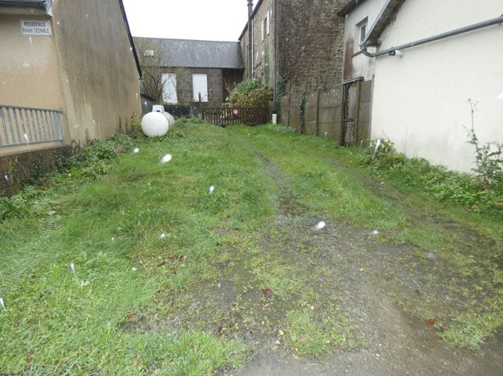 Property photo 2 of 8