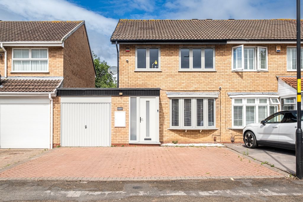 Property photo 1 of 33