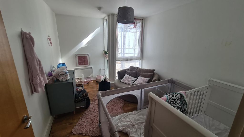Additional image 6 of 2 bed flat for saleAnchor Street, Ipswich IP3
