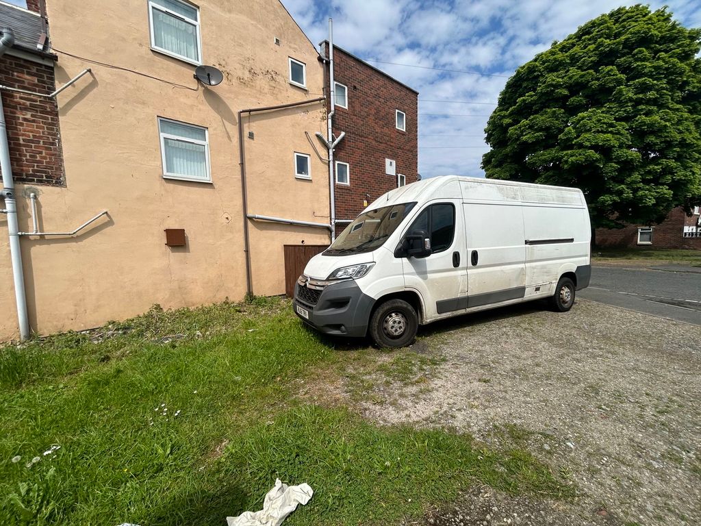 Property photo 3 of 12