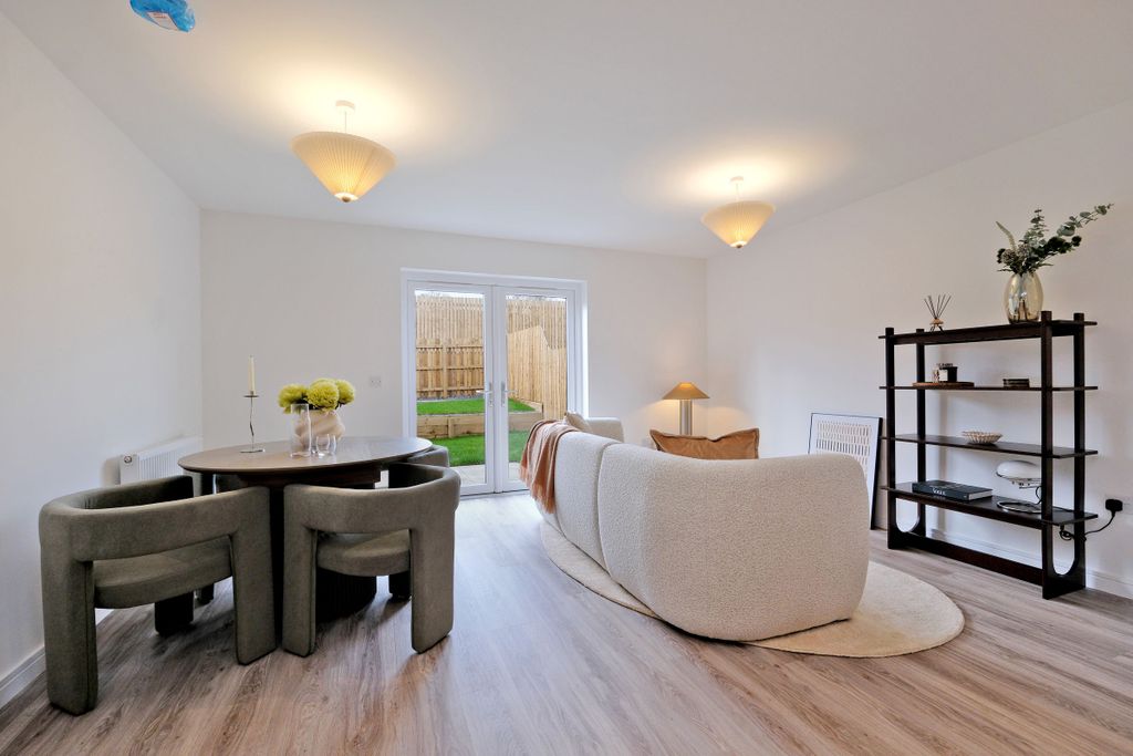 Property photo 3 of 13 Property Image 3