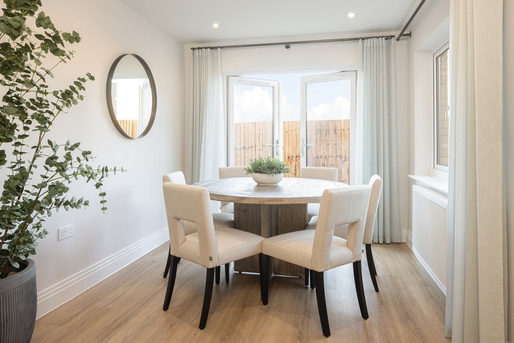 Property photo 3 of 12 cala At Buckler's Park - The Heights, Crowthorne