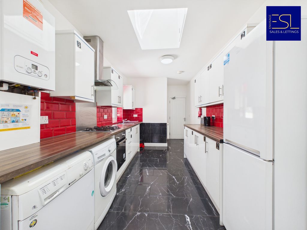 Property photo 2 of 21 8486A109961546F28c20c37Fea031d62_100_Cam02349G0-Pr