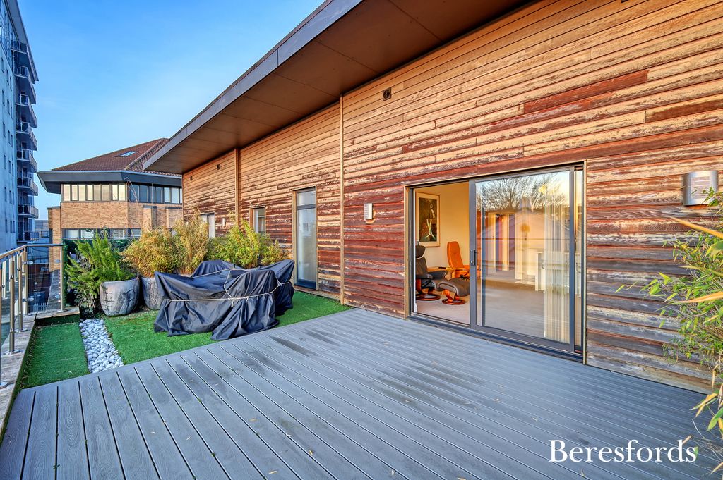 Property photo 1 of 20 Picture No. 07