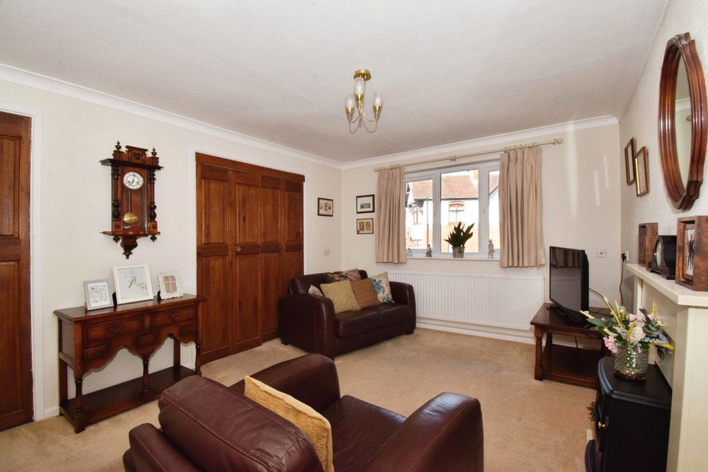 Property photo 3 of 14 Pbox-Img.Jpg