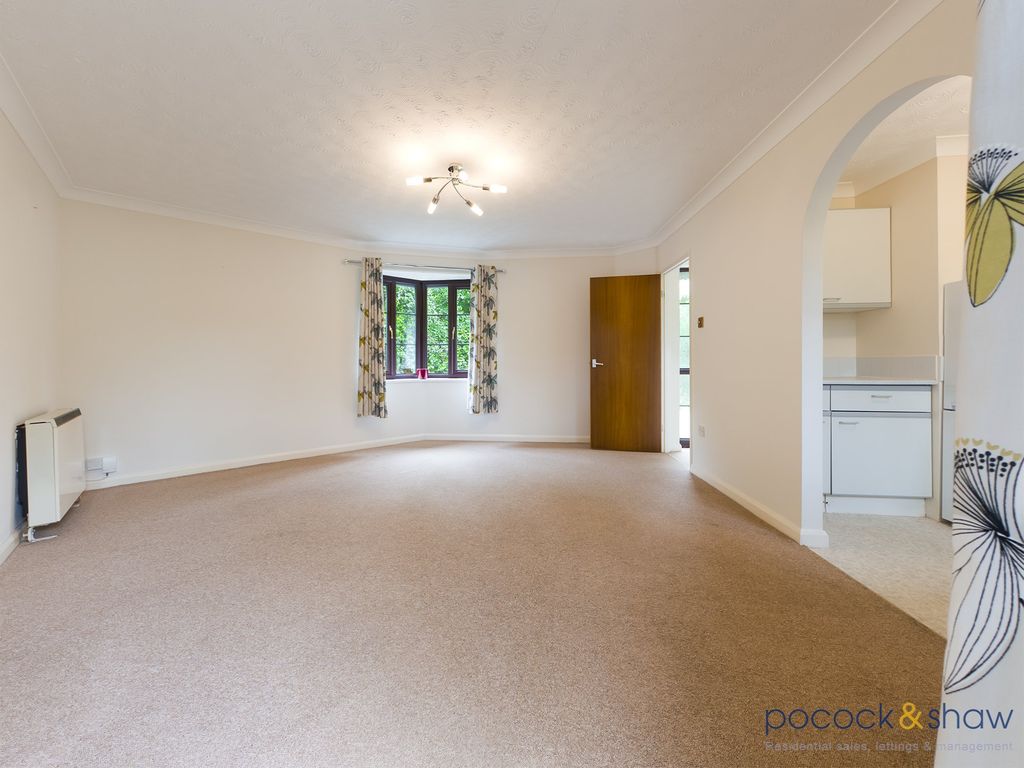 Property photo 2 of 8 Image