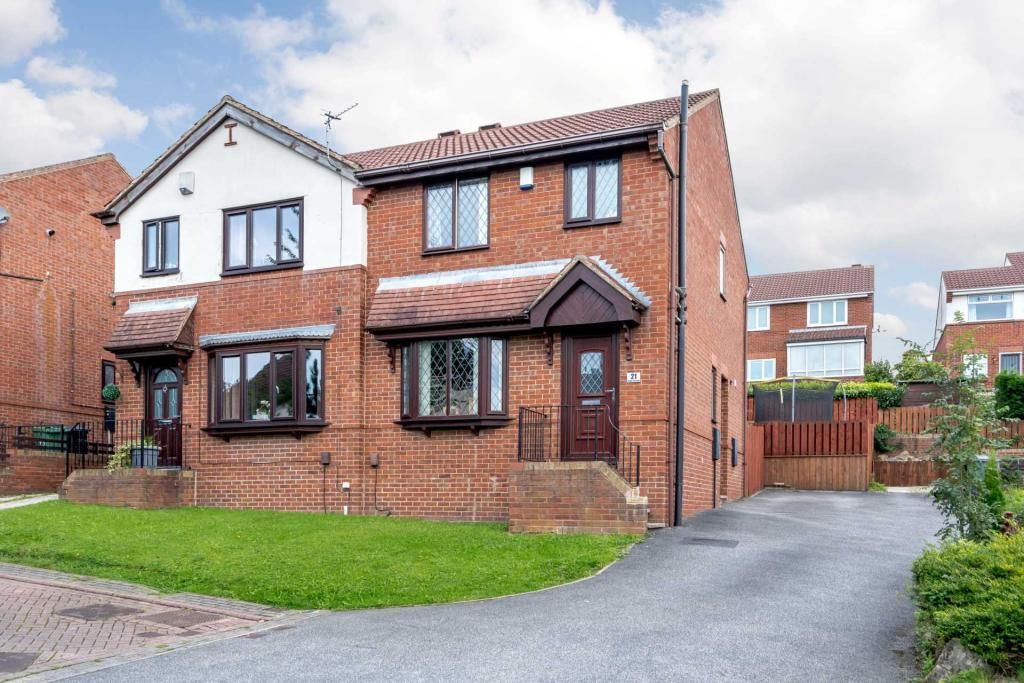 Property photo 1 of 13 1 Front.Jpg