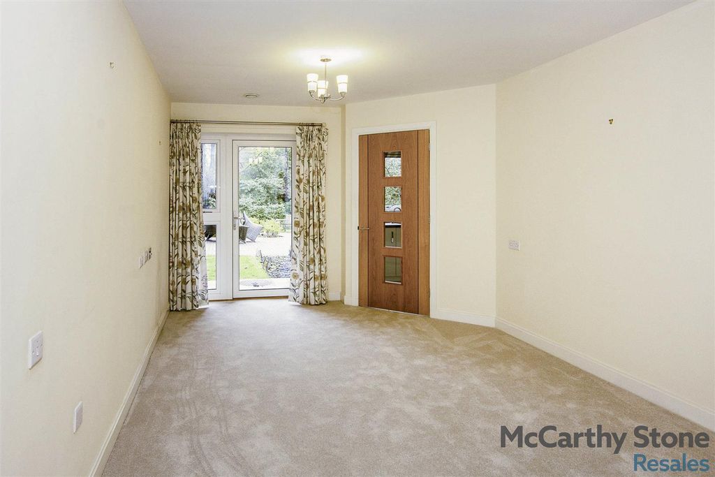 Property photo 2 of 14 App5Rylandpl-01.Jpg