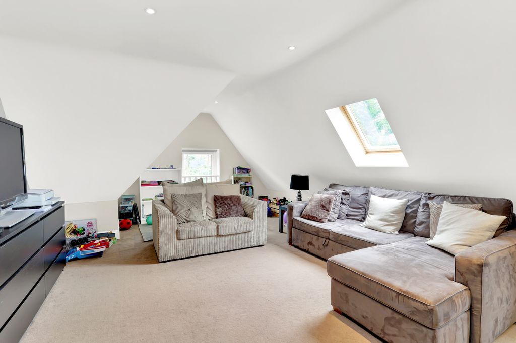 Property photo 2 of 11 8W7A2808