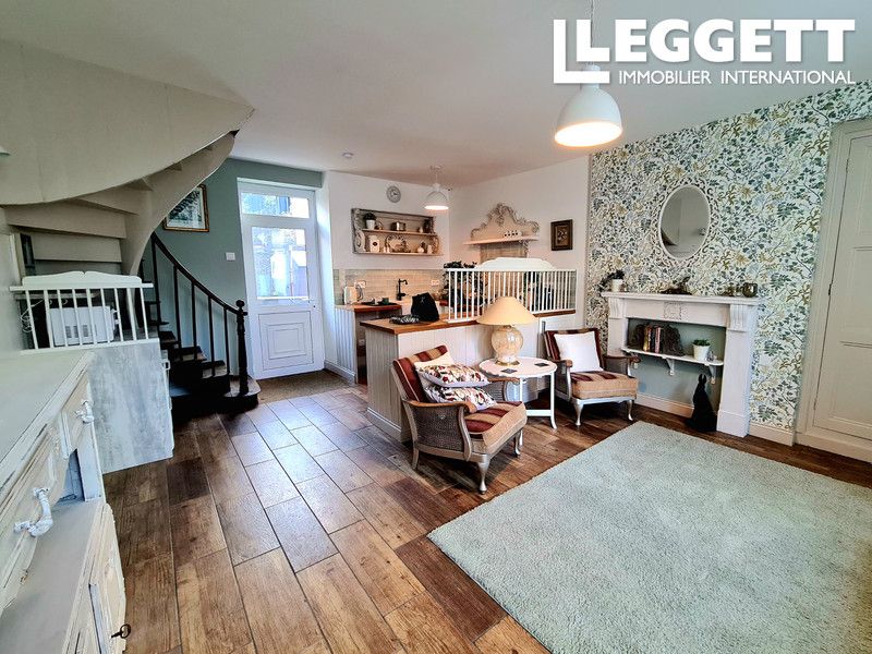 Property photo 2 of 10