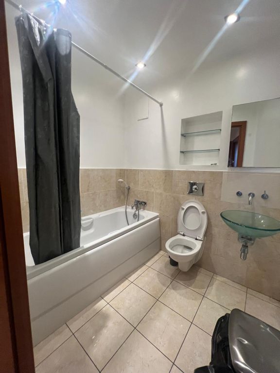 Property photo 3 of 4 Gallery