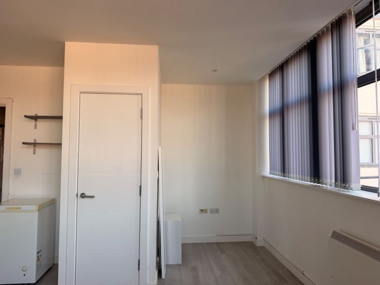 Property photo 2 of 4