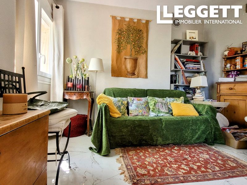 Property photo 3 of 10