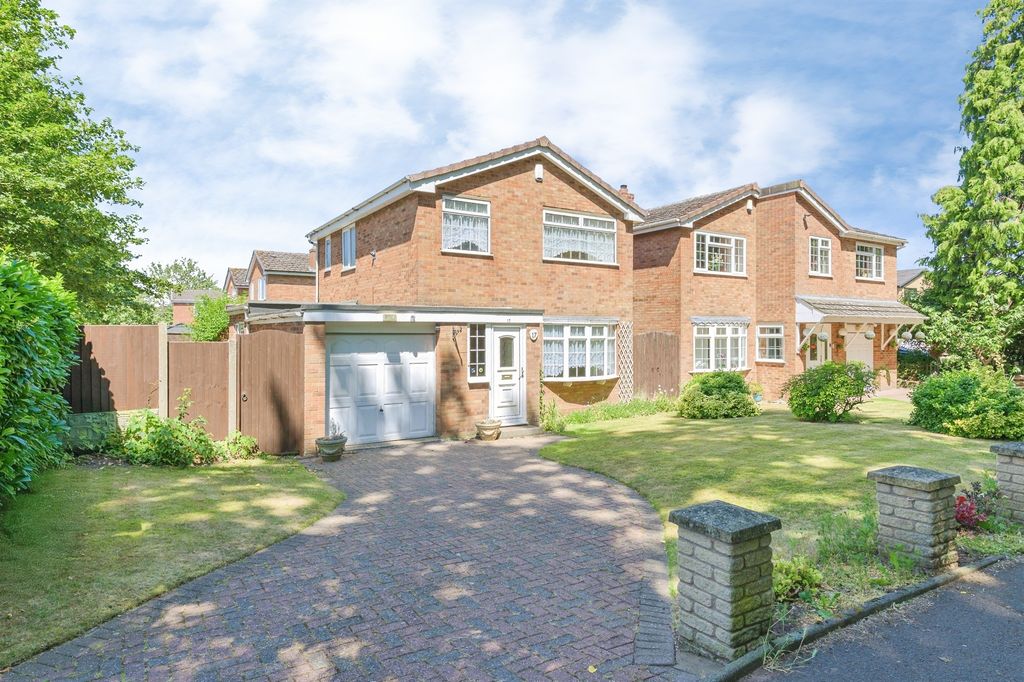 Property photo 1 of 16