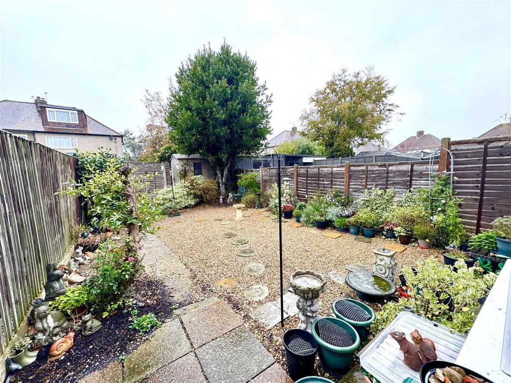 Property photo 2 of 11 Img_7862.Jpeg