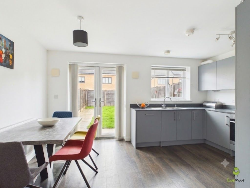Property photo 3 of 10 0Daec0c1-F0d6-40A4-Be9F-Da231d511564