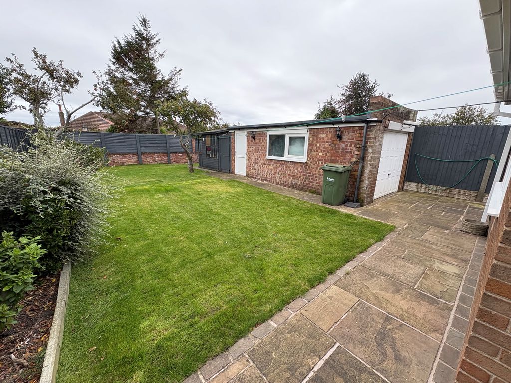 Property photo 2 of 3