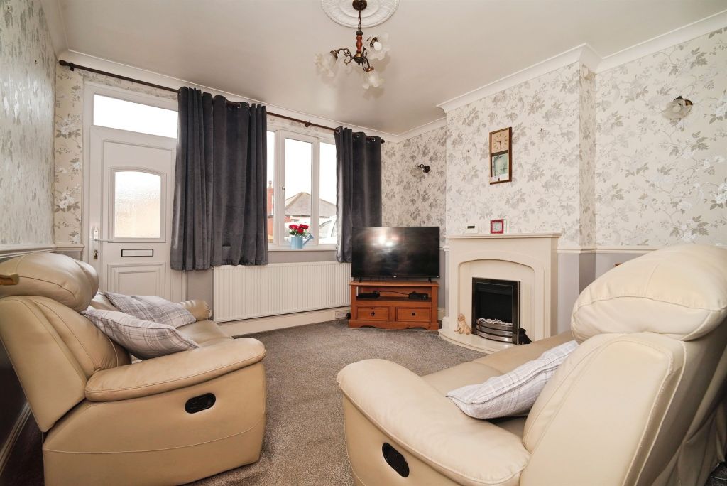 Property photo 2 of 15