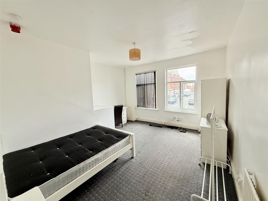 Property photo 1 of 7 Tempimageobnvcv.Jpg