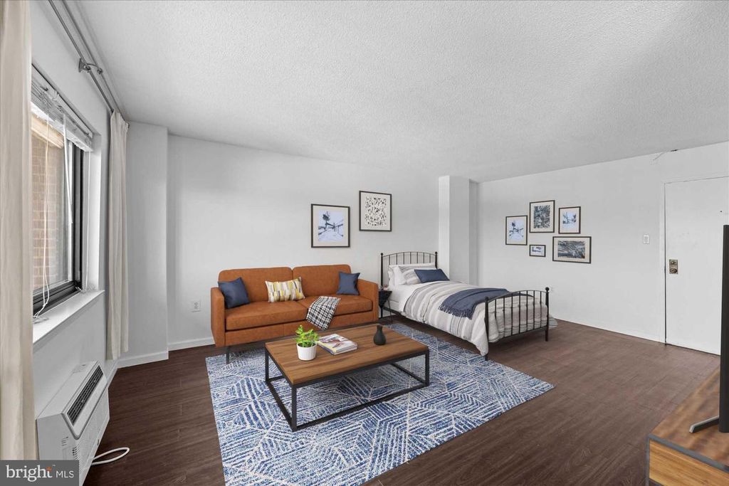 Property photo 3 of 11 <Alttext/>