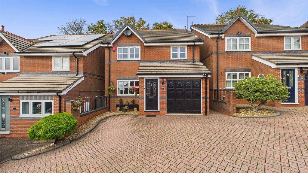 Property photo 1 of 24 Front.Jpg