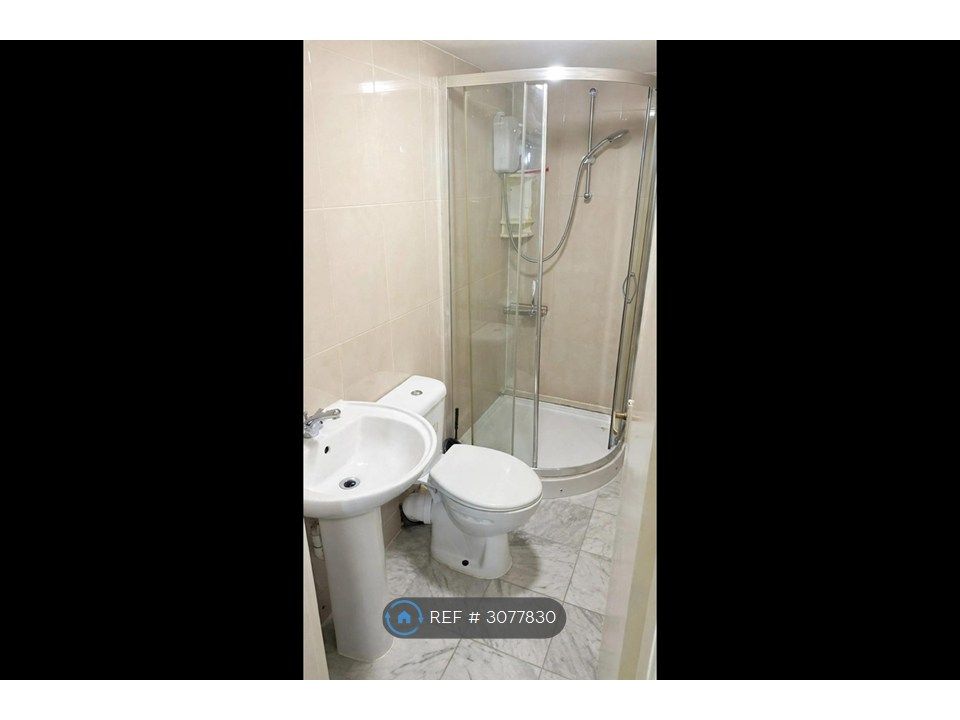 Property photo 2 of 3