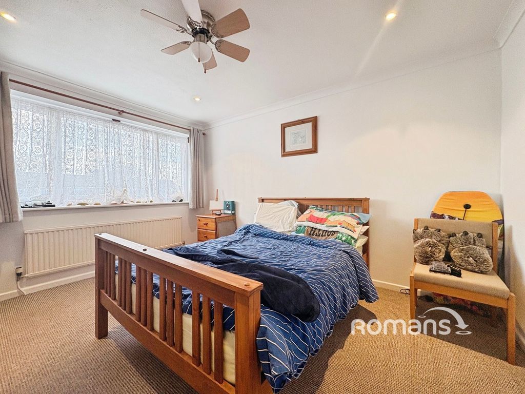 Property photo 3 of 11 Pbox-Img.Jpg