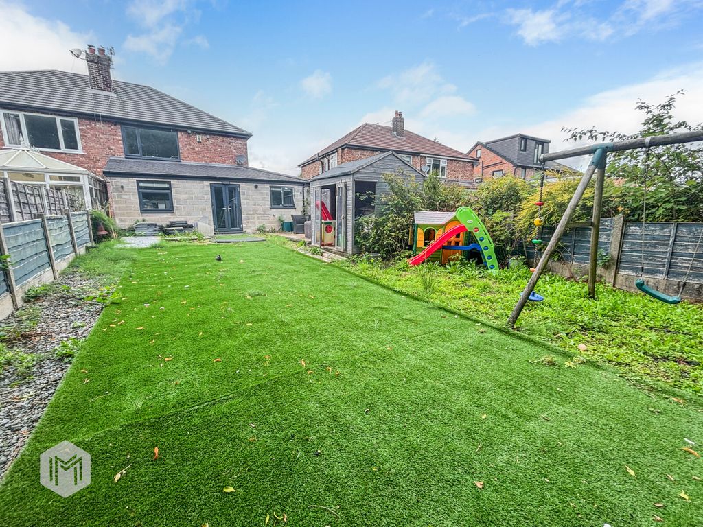 Property photo 3 of 19 Picture No. 16