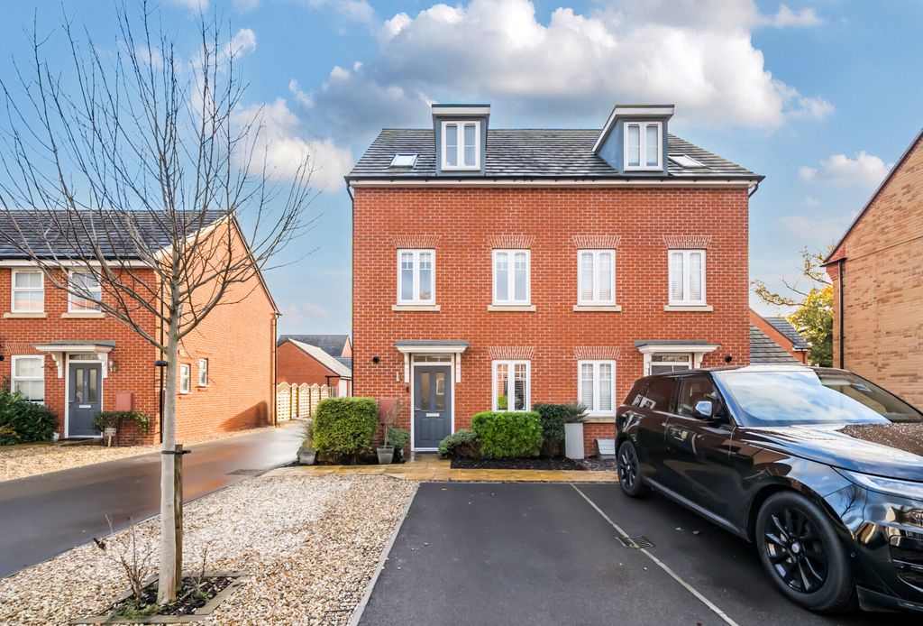 Property photo 1 of 23 1377012-3-6912254...