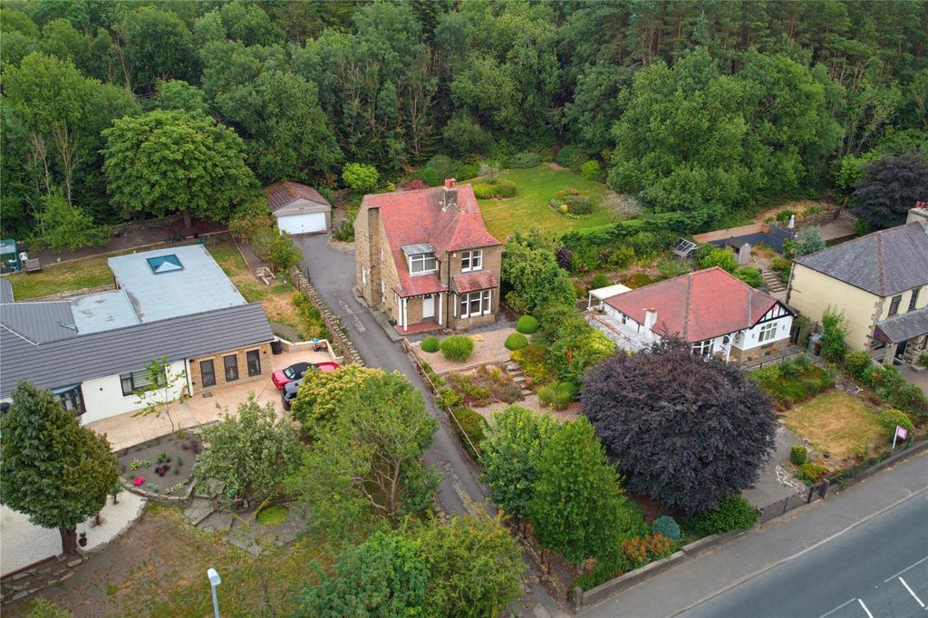 Property photo 1 of 34 Accommodation